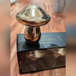 Cellini Set 2 Mushroom Salt + Pepper Shakers New in Box ❤️